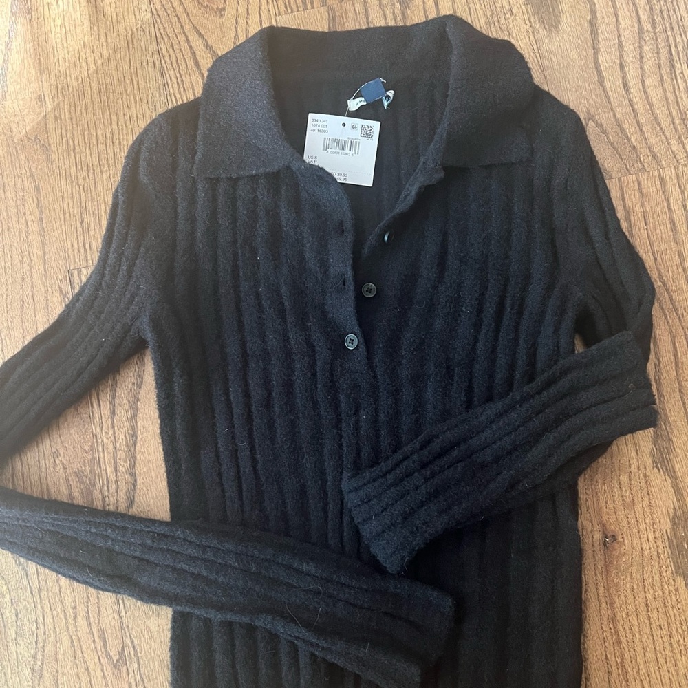 American eagle black ribbed sweater